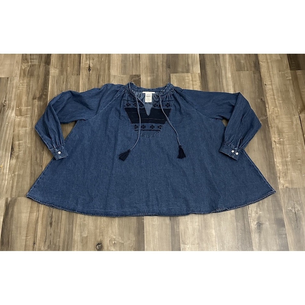 Anthropologie ne Quittezpas Large Hallie Chambray Blouse Embroidered Tie Top